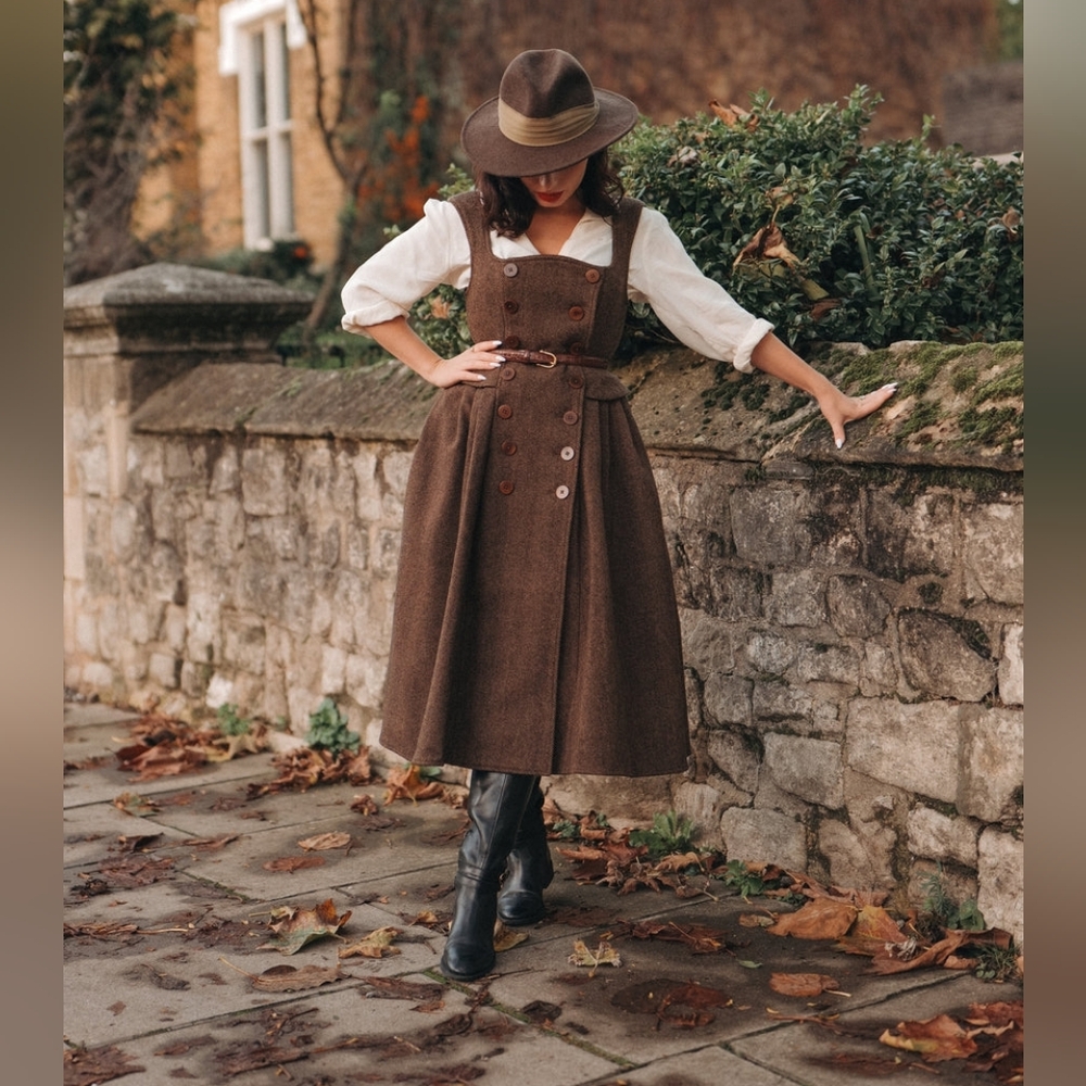 Emma 33 - Brown Wool Midi Dress